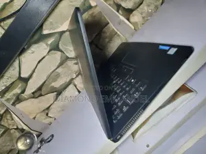 Laptop Dell Latitude E7470 8GB Intel Core i5 SSD 256GB