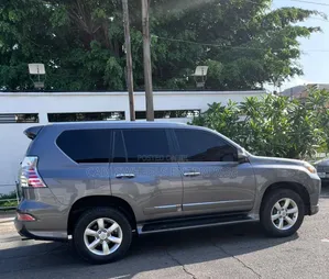 Lexus GX 2015 Gray
