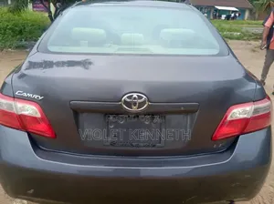 Toyota Camry 2009 Gray