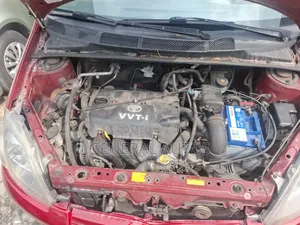 Toyota Yaris 2007 Maroon