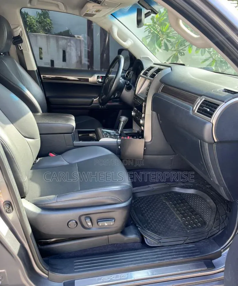 Lexus GX 2015 Gray