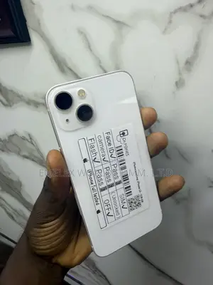 Apple iPhone 13 128 GB White