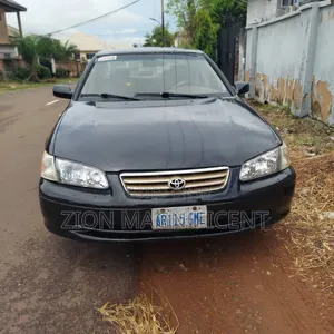 Toyota Camry 2002 Black