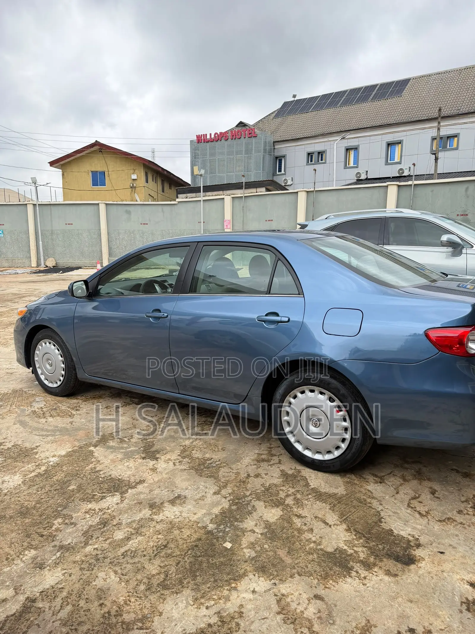 Toyota Corolla 2013 Blue