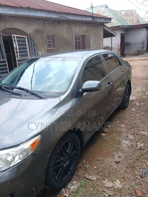 Toyota Corolla 2009 Gray