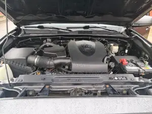 Toyota Tacoma 4dr Double Cab 2016 Gray