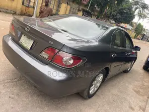 Lexus ES 300 2003 Green