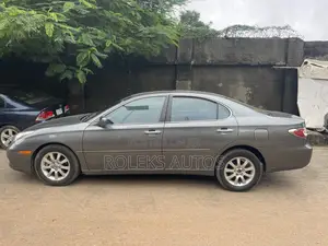 Lexus ES 300 2003 Green