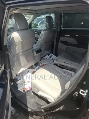 Toyota Highlander 2016 Black