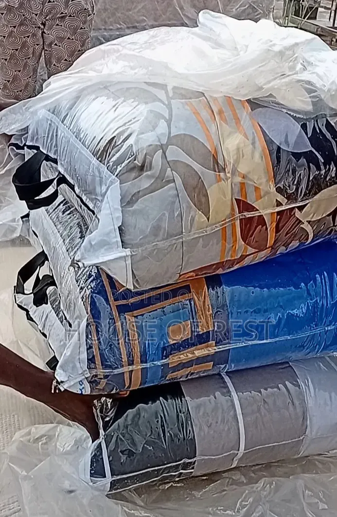 Quality Duvet Set, Beautiful Pattern 6 by 7