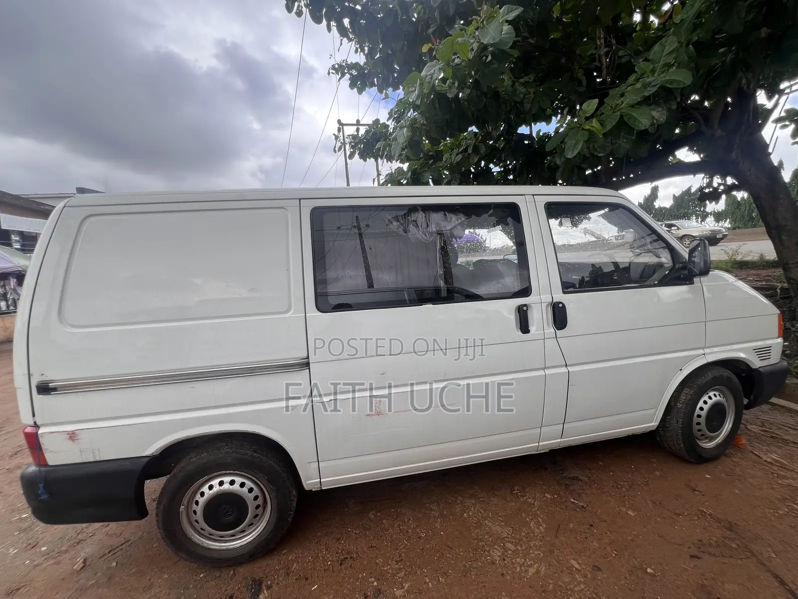 Volkswagen Transporter 2002 White