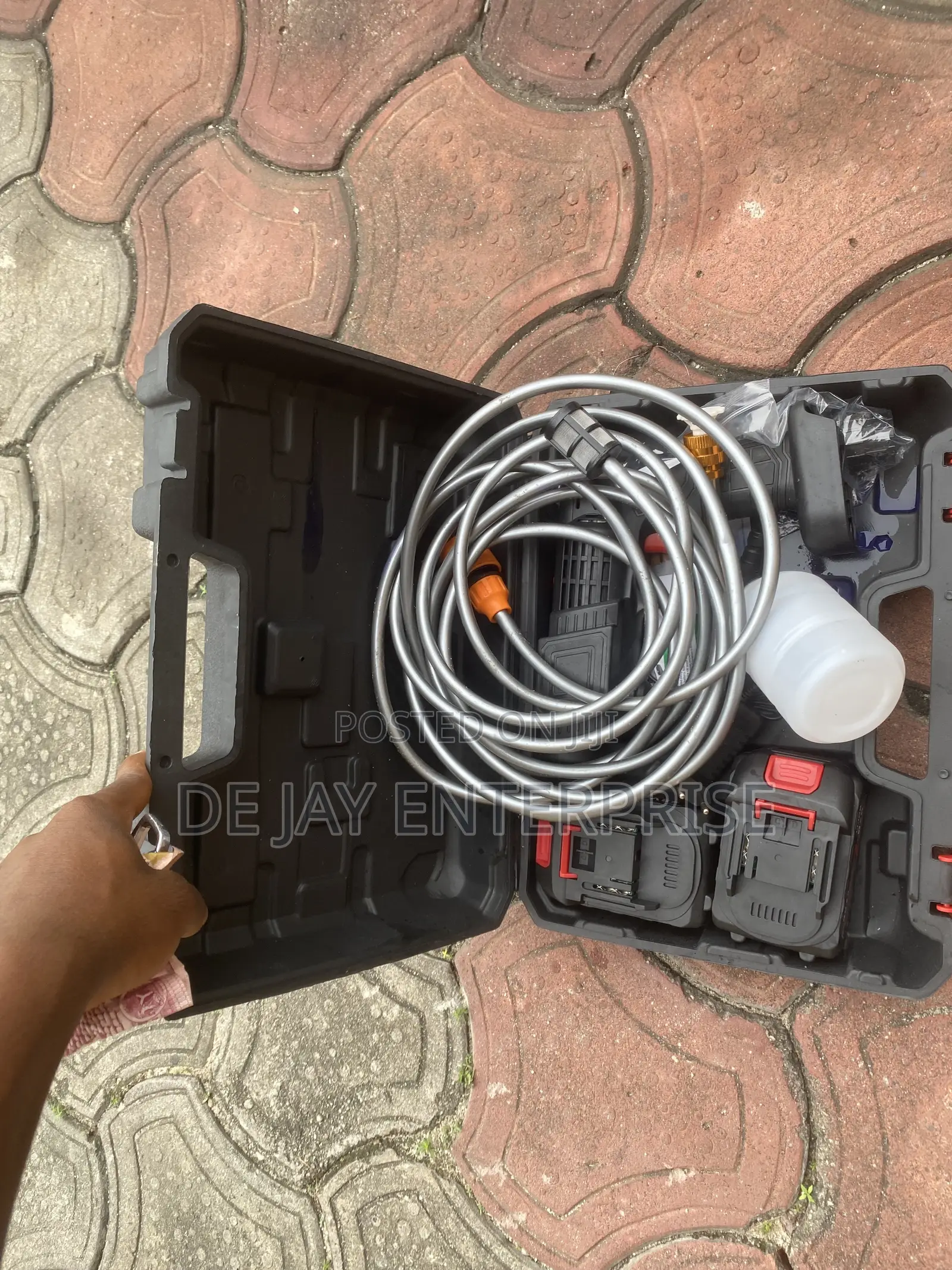 Rechargeable Car Wash
