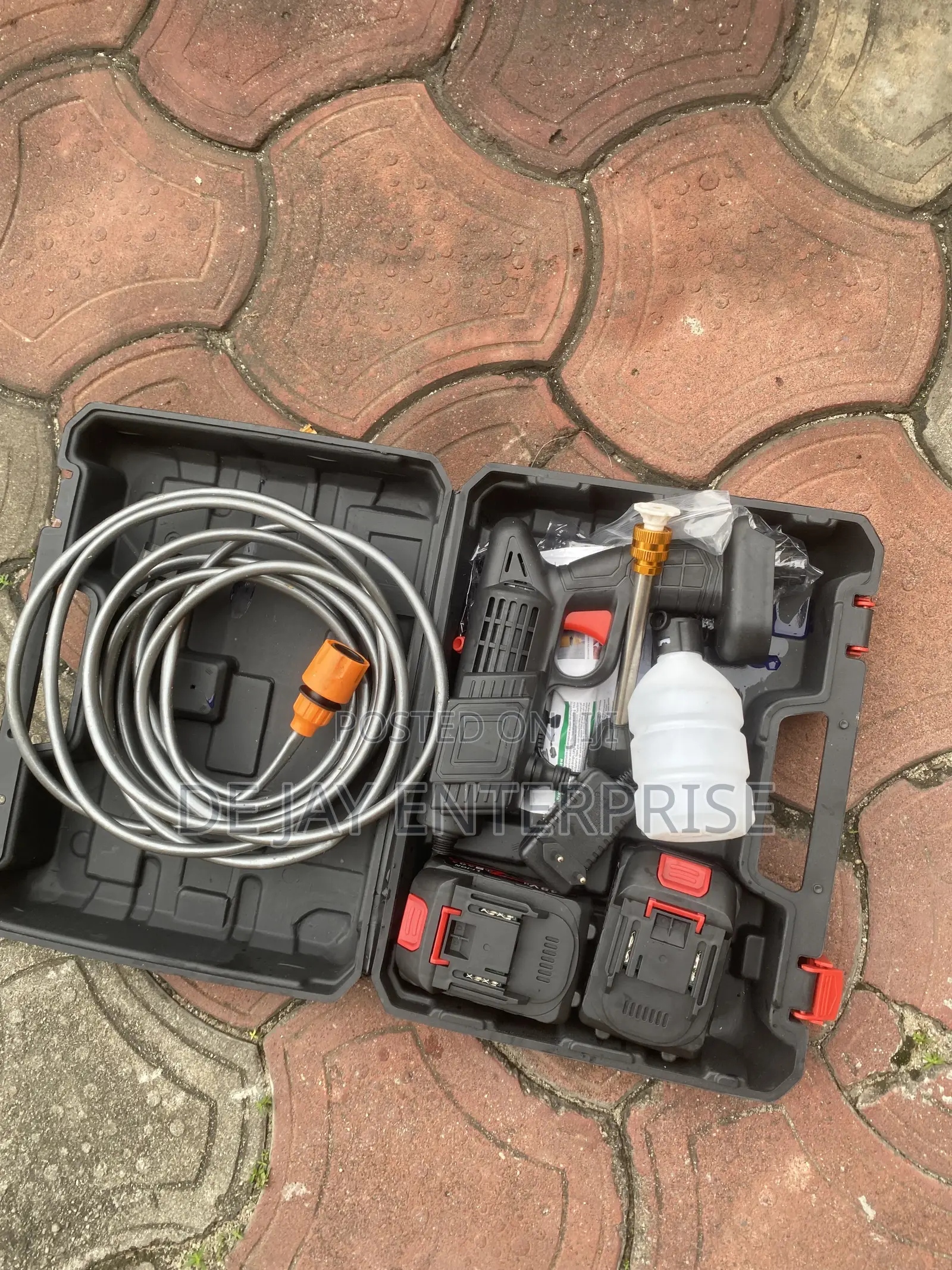 Rechargeable Car Wash