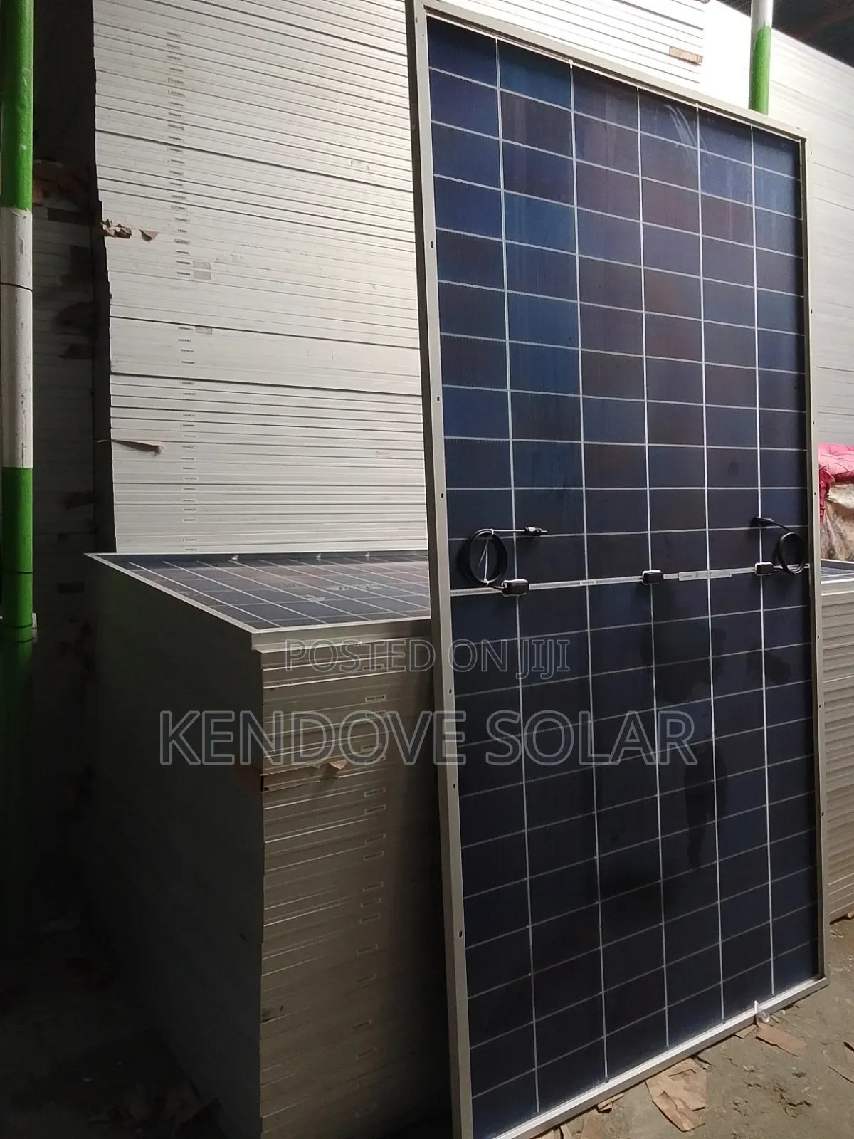 600w Jinko Bifical Solar Panels