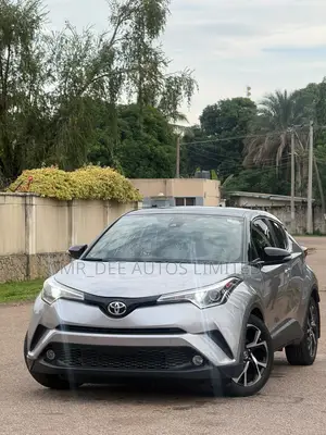 Toyota C-HR 2019 Silver