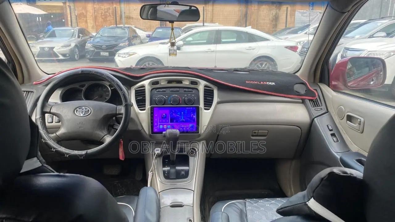Toyota Highlander 2002 Red
