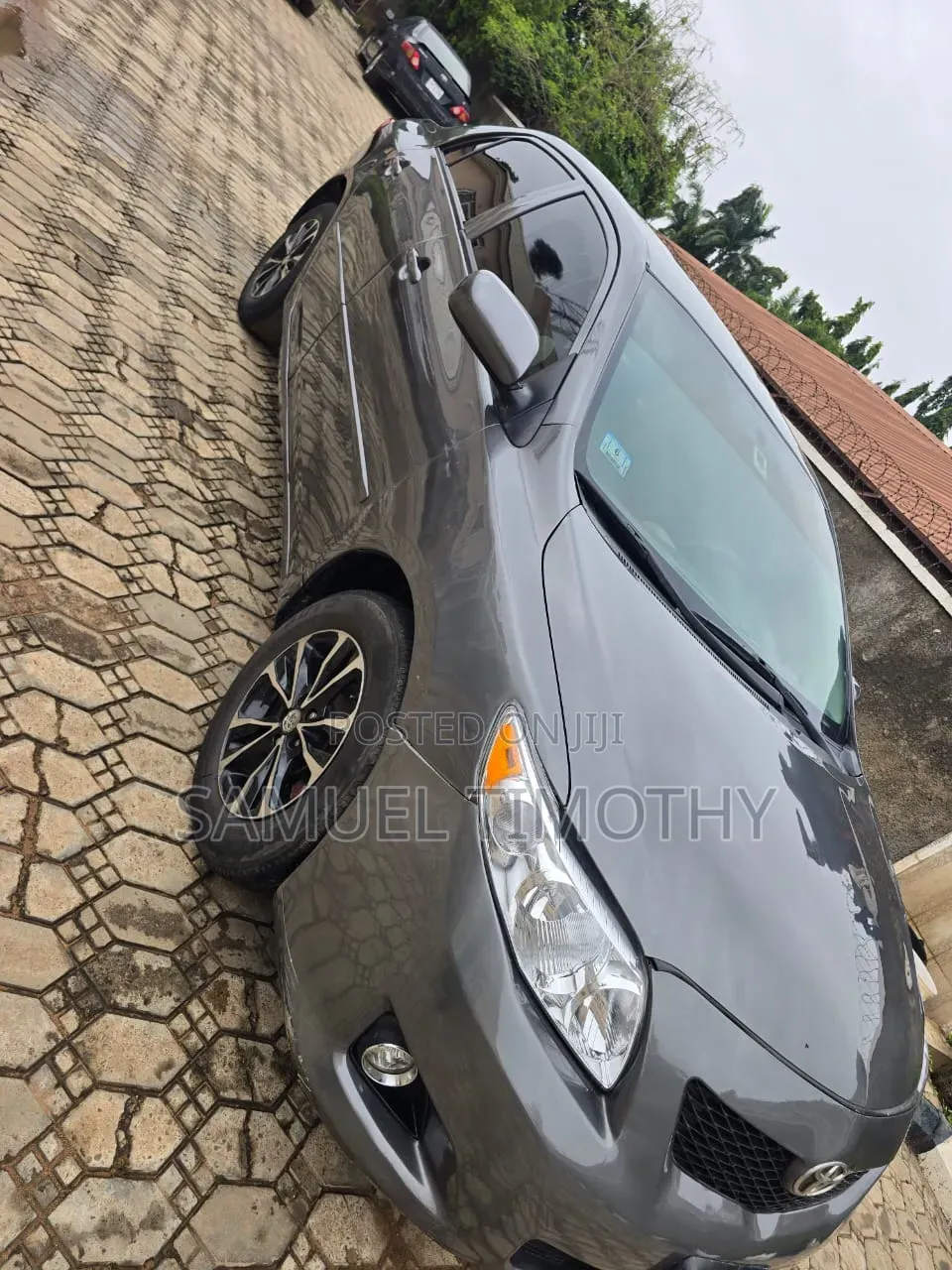 Toyota Corolla 2010 Gray