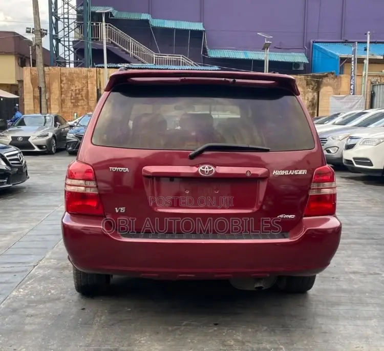 Toyota Highlander 2002 Red