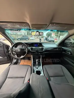 Honda Accord LX 4dr Sedan FWD (2.4L 4cyl 2A) 2017 Black