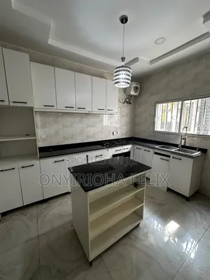 4bdrm Townhouse / Terrace in Jahi Gilmore for rent
