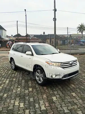 Toyota Highlander 2013 White
