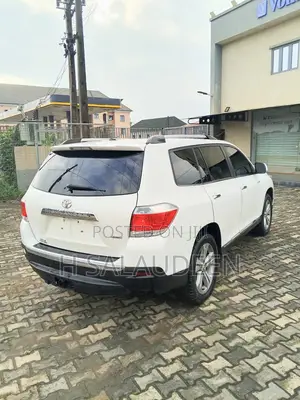 Toyota Highlander 2013 White