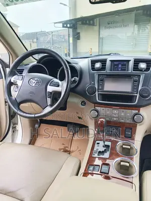Toyota Highlander 2013 White