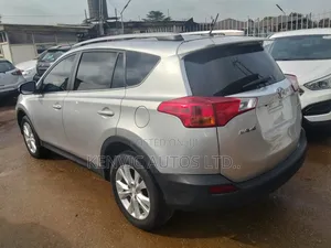 Toyota RAV4 2015 Silver