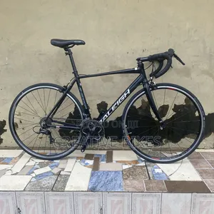 Black 9-Speed Road Bike, Modern Shifters, Carbon Fork, Bearing Rim