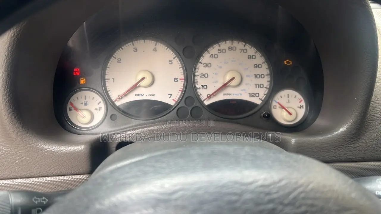 Jeep Liberty 3.7 2003 Gray