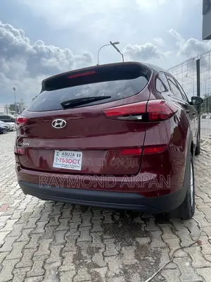 Hyundai Tucson 2019 Red