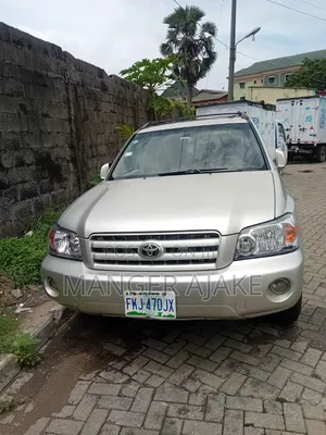 Toyota Highlander 2005 Silver