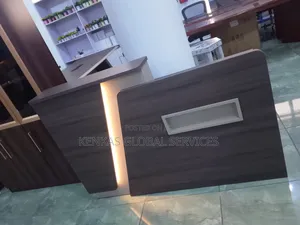 1.6mtr Reception Table With Led