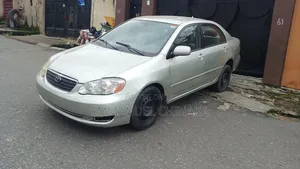 Toyota Corolla 2004 Silver