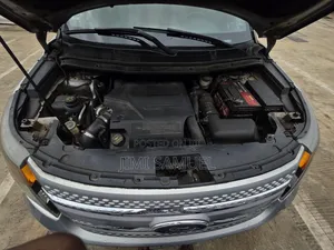 Ford Explorer 2013 Silver