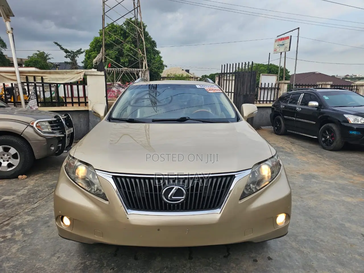Lexus RX 2011 Gold
