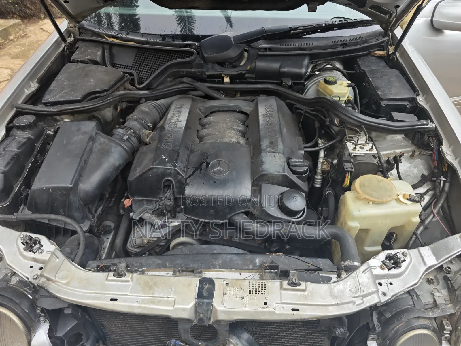 Mercedes-Benz E320 2001 Silver