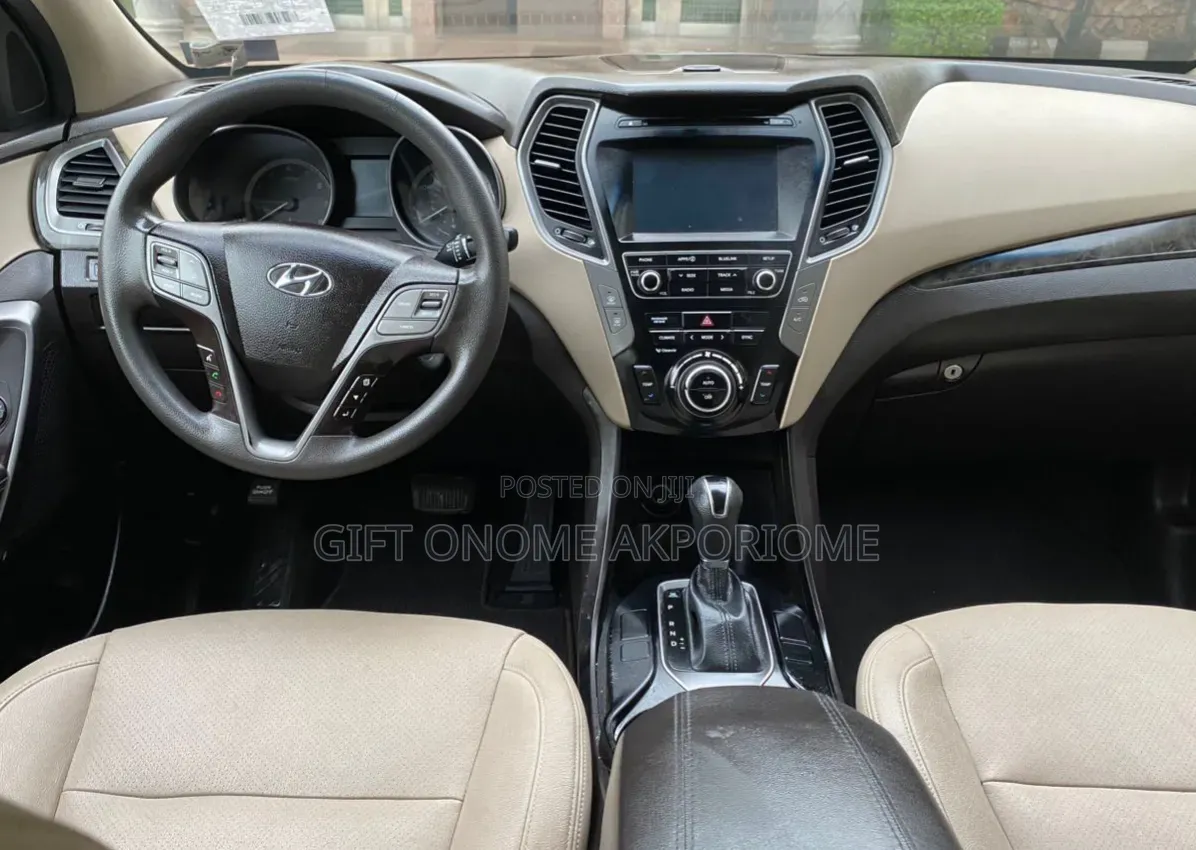 Hyundai Santa Fe 2017 Blue