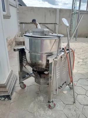 Industrial Popcorn Machine