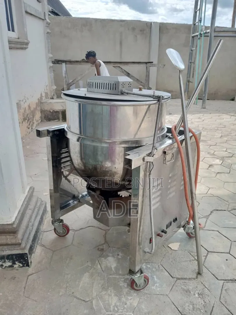 Industrial Popcorn Machine