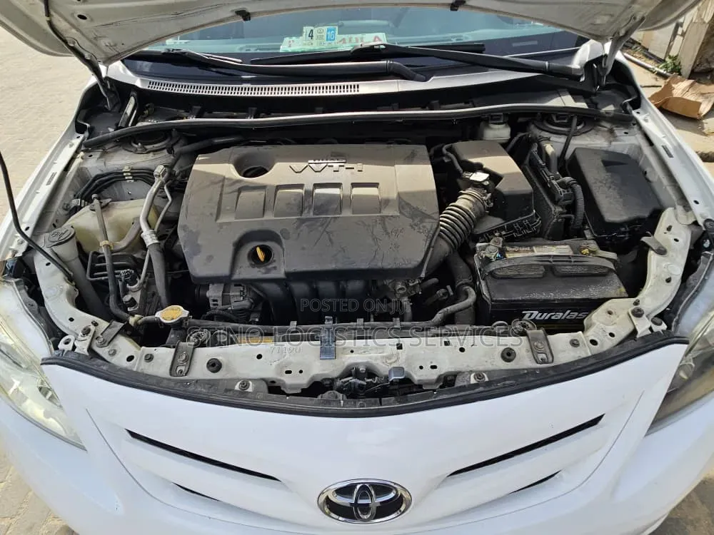 Toyota Corolla 2012 White