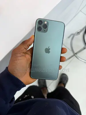 Apple iPhone 11 Pro Max 64 GB Green