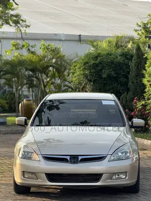 Honda Accord 2007 Gold