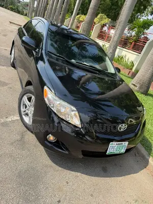 Toyota Corolla 2010 Black