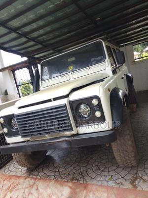 Land Rover Defender 1987 White
