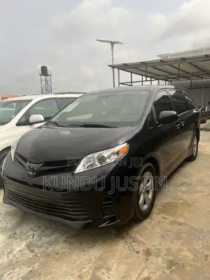 Toyota Sienna 2020 Black