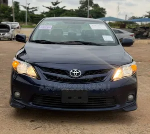 Toyota Corolla 2013 Blue