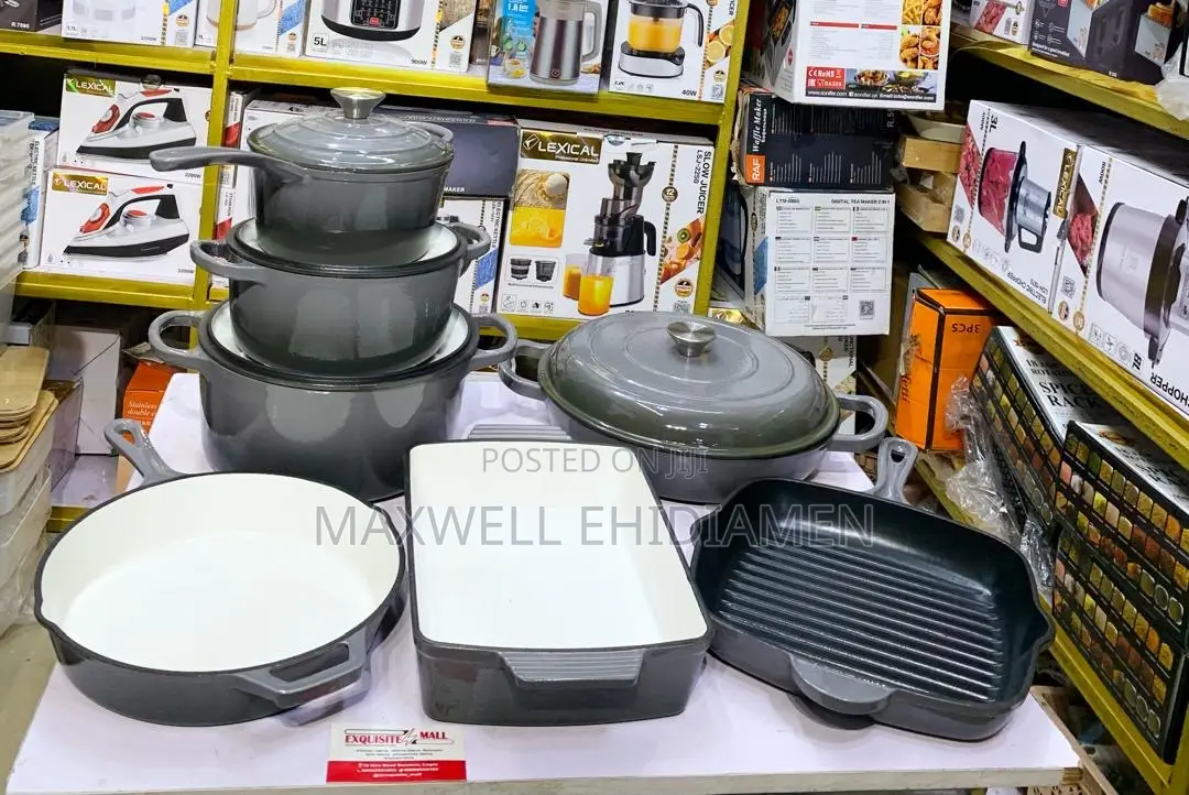 7 Set Cast Iron Pot