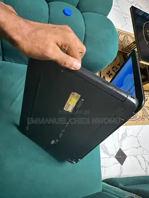 Laptop HP ProBook 11 G2 EE 8GB Intel Core i3 SSHD+SSD 128GB