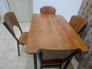 3 Weeks Used 4 Seaters Dining Table Set